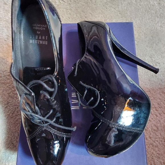 Shoes - Picture 2 of 3